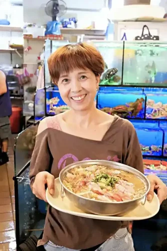 2F_12 露露海鮮-龜吼漁夫市集